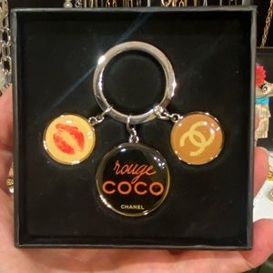 CHANEL Rouge COCO Charm keychain/key holder, with box & bag, authentic